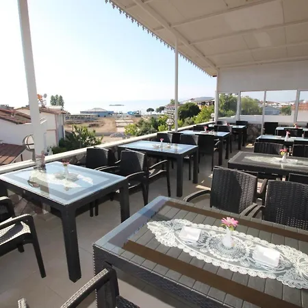 Avsa Guenes Apartahotel Türkeli